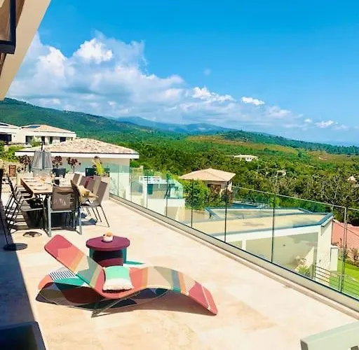 Villa Vue Et Piscine Privee Sari-Solenzara