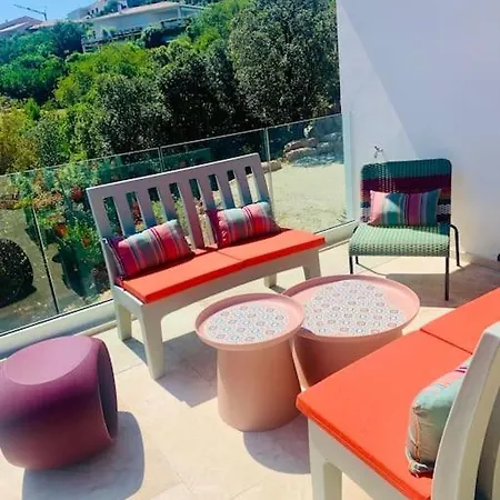Villa Vue Et Piscine Privee *