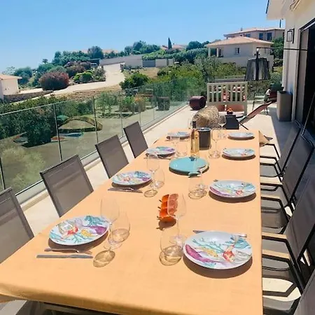 Villa Vue Et Piscine Privee *