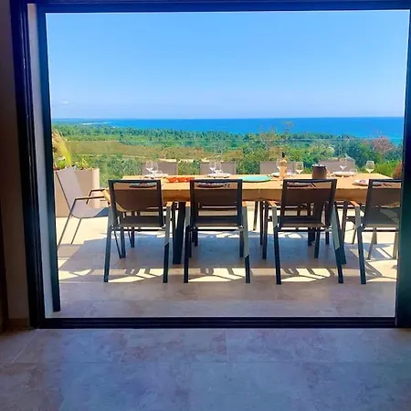 Vue Et Piscine Privee Villa Sari-Solenzara
