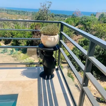 Villa Vue Et Piscine Privee *