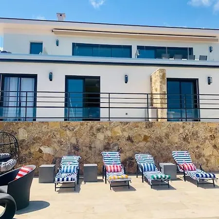 Villa Vue Et Piscine Privee Sari-Solenzara